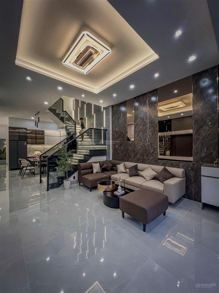 [2tỷ8] bán nhà gần khu city land. đường đẹp 5m. đường số 20, 64m2. sẵn hđ thuê 19 triệu/tháng. shr.