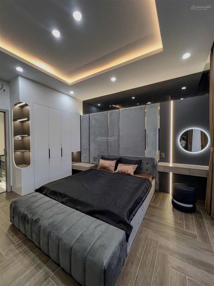 [2tỷ8] bán nhà gần khu city land. đường đẹp 5m. đường số 20, 64m2. sẵn hđ thuê 19 triệu/tháng. shr.