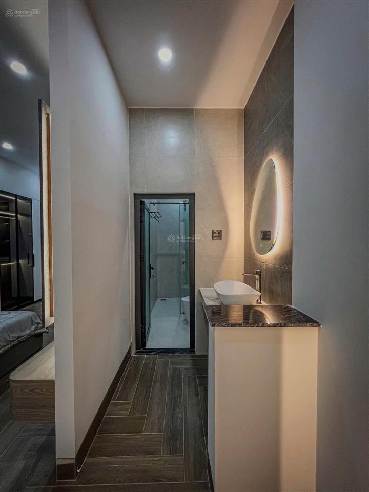 [2tỷ8] bán nhà gần khu city land. đường đẹp 5m. đường số 20, 64m2. sẵn hđ thuê 19 triệu/tháng. shr.