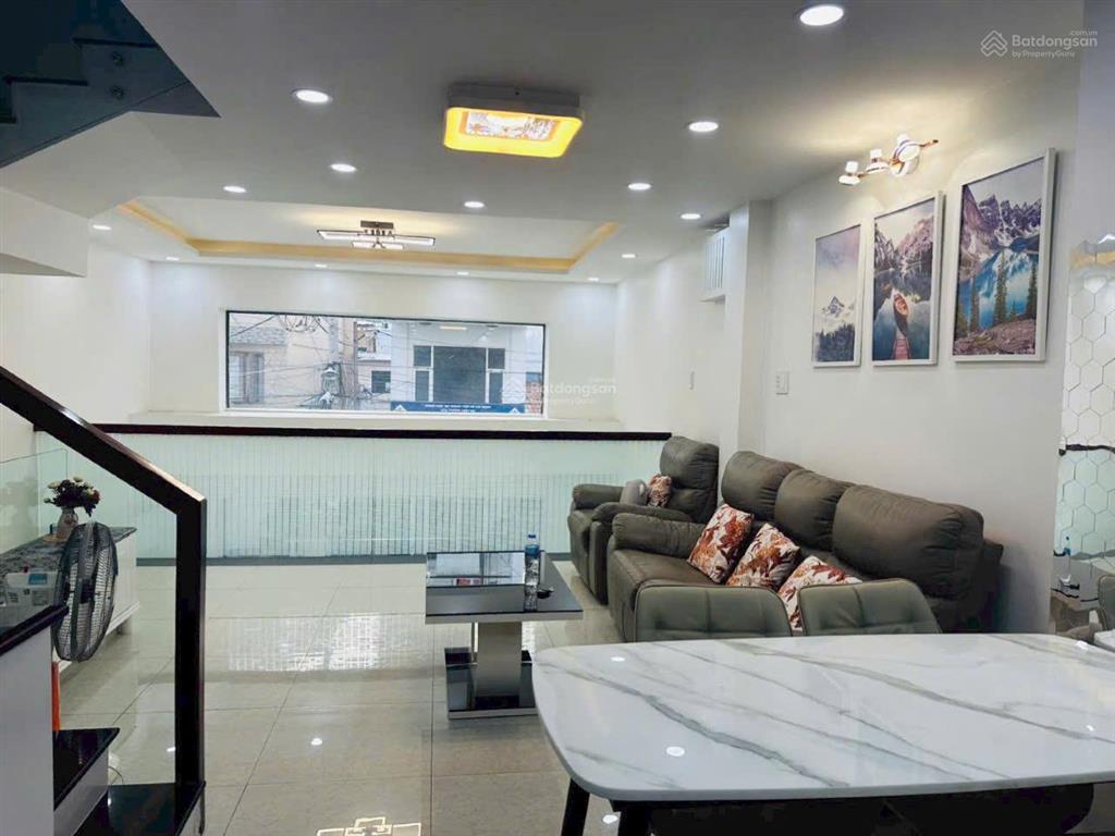 [5tỷ8] bán nhà sát mặt tiền nguyễn văn đậu, hxh 6m thông, 1 trệt 2 lầu, hđ thuê 20 triệu/tháng, shr