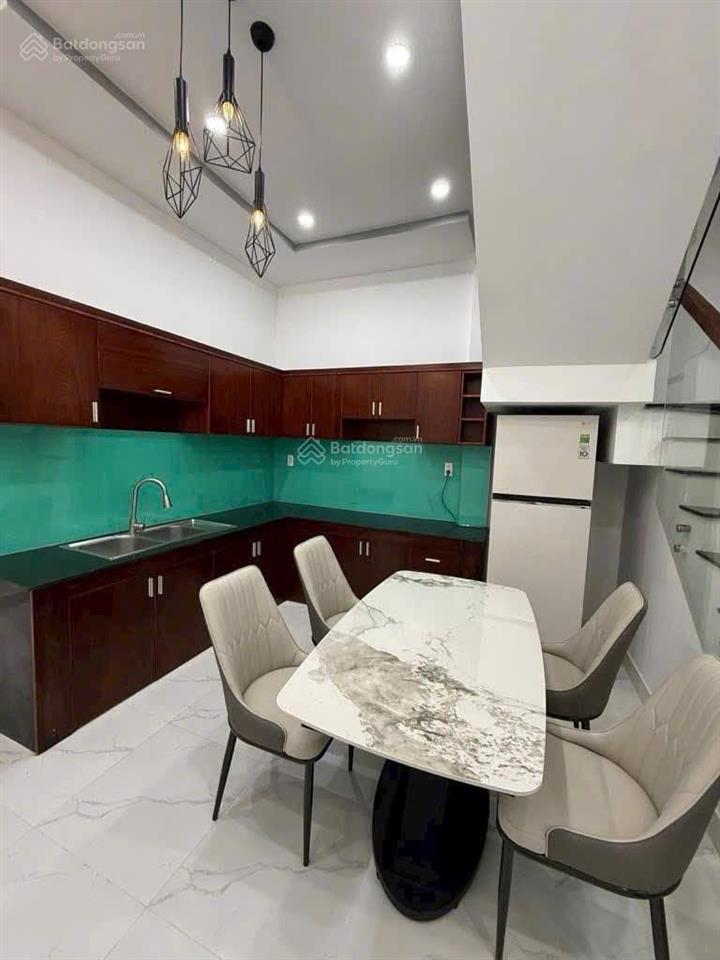 [5tỷ7] hẻm nhựa 6m, ngay cao ốc thủy lợi đường nguyễn xí, 1 trệt 2 lầu, hđ thuê 21 triệu/tháng, shr