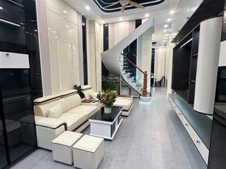 [ 4.2 tỷ] bán nhà lý chính thắng, sẵn hđ thuê 18tr/ tháng, gần chợ tân định, hxh, shr