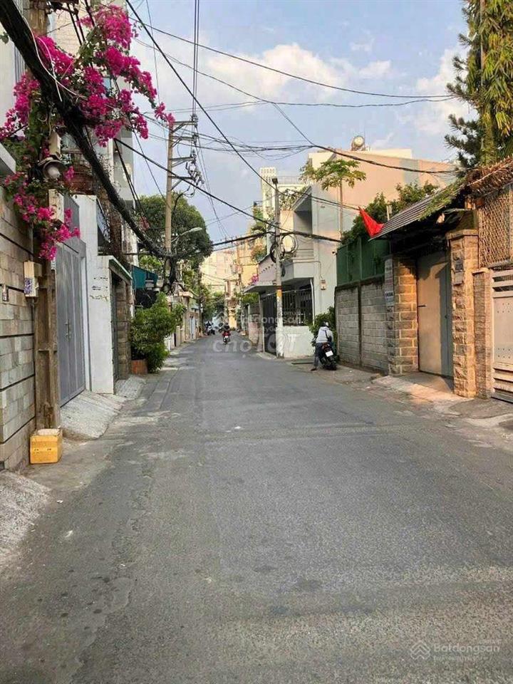 [ 3.2 tỷ] bán gấp lô đất nguyễn xí, gần vincom plaza , diện tích 62.9m2, hxh, shr.  0909 288 ***