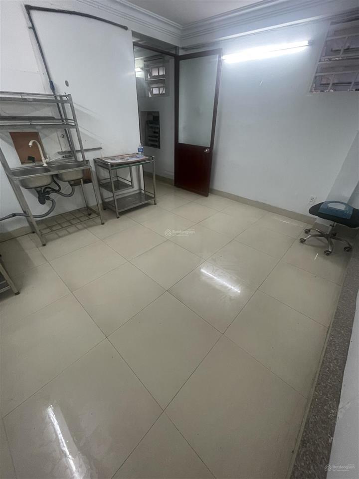 Phòng đôi 50m2 cực rộng  kdc an sương  giá chỉ 3,2tr! 0908 517 ***