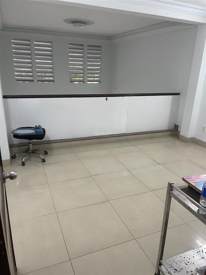 Phòng đôi 50m2 cực rộng  kdc an sương  giá chỉ 3,2tr! 0908 517 ***