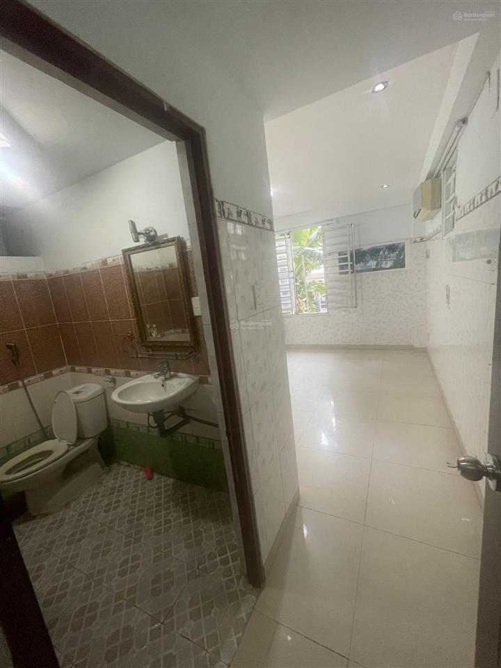 Phòng đôi 50m2 cực rộng  kdc an sương  giá chỉ 3,2tr! 0908 517 ***