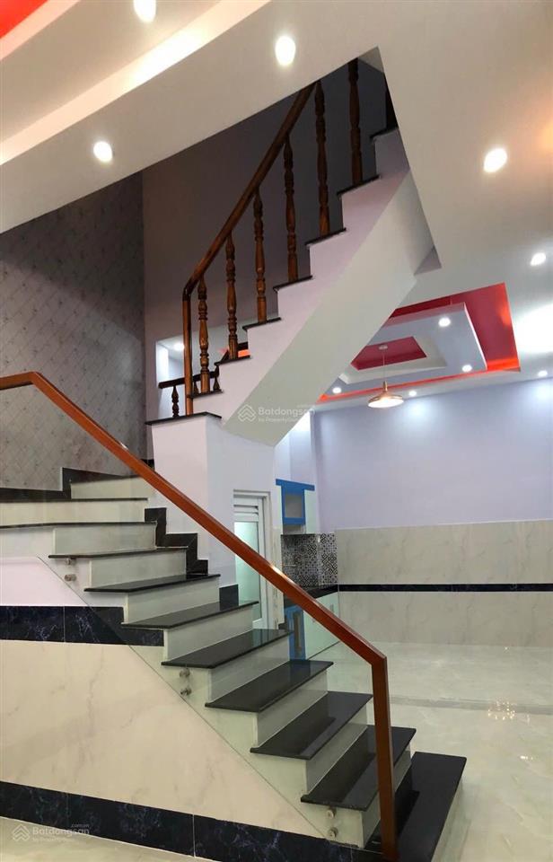 Ngộp bank bán rẻ siêu phẩm quận 12  diện tích khủng 107m2  2 lầu 8pn 8wc