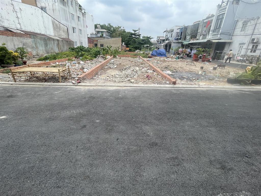 Cắt lỗ cực đậm  lô đất đẹp tân thới nhất 1  hẻm xe hơi 6m 4,3 tỷ/lô