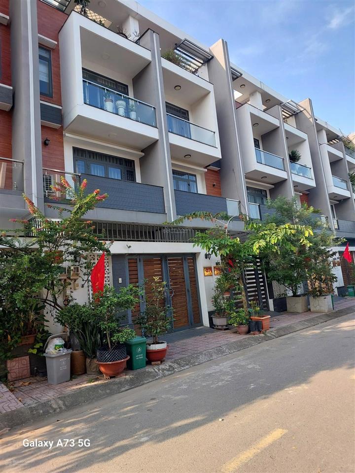 Đất vàng kdc đồng phượng  quận 12  chỉ 50m ra mặt tiền kênh tham lương 6,15 tỷ