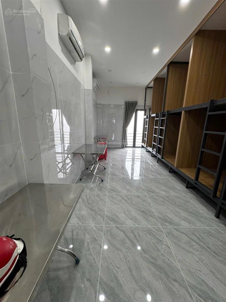Bán tòa nhà căn hộ dịch vụ quận 12 thu nhập 6090 triệu/tháng, giá chỉ 9,9 tỷ