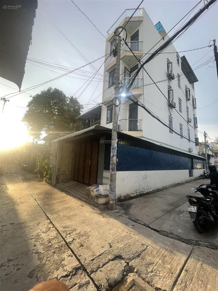 Quận 12 chdv góc 2 mặt tiền 14 phòng dòng tiền 35 triệu/tháng chỉ 7,8 tỷ  0908 517 ***