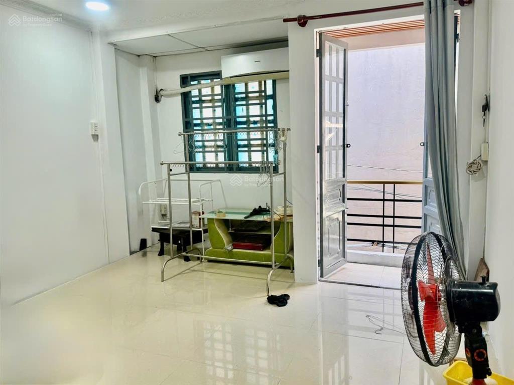 Bán gấp nhà đẹp giá tốt phường đông hưng thuận, quận 12  chỉ 3,3 tỷ