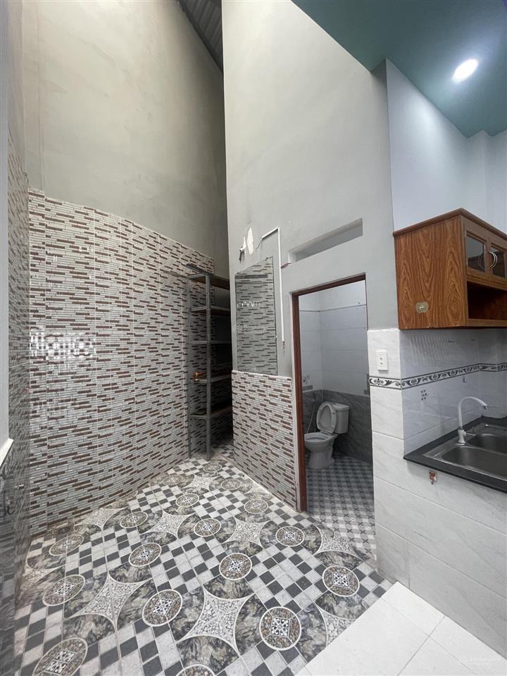Nhà đẹp 298/2 đông hưng thuận 02  gần kdc an sương  chỉ 4 tỷ 900