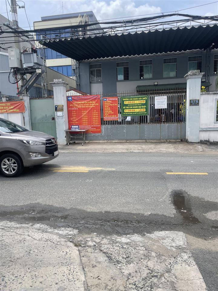 Cho thuê xưởng may phan văn hớn, quận 12  dt 3000m2 có pccc chuẩn, điện bình