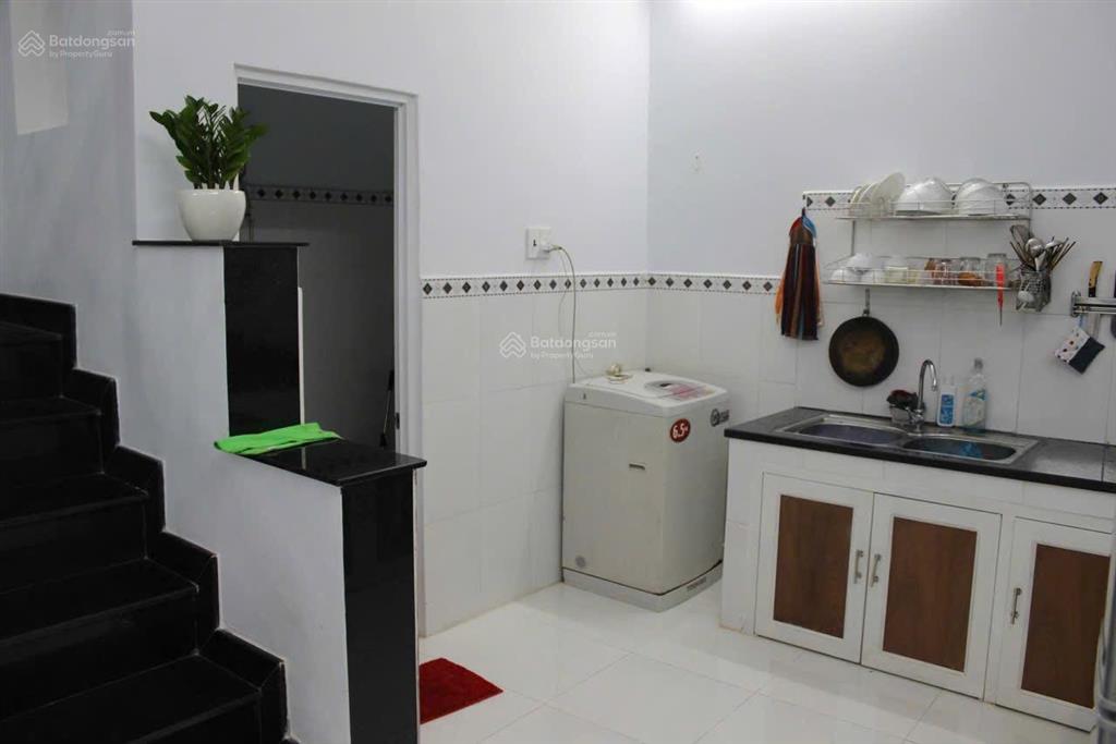 Đường trường chinh gần cầu tham lam quận 12
bán nhà sổ hồng riêng 5x8m 1 lầu giá chỉ 3,x tỷ