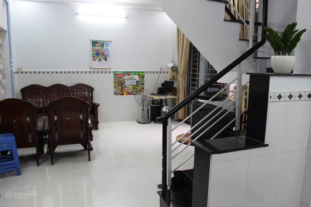 Đường trường chinh gần cầu tham lam quận 12
bán nhà sổ hồng riêng 5x8m 1 lầu giá chỉ 3,x tỷ