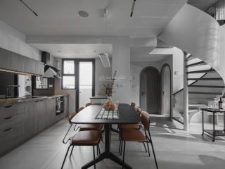 Bán gấp căn hộ duplex tại sun grand city  69b thụy khuê, diện tích 200m2, 2 tầng  0814 332 ***