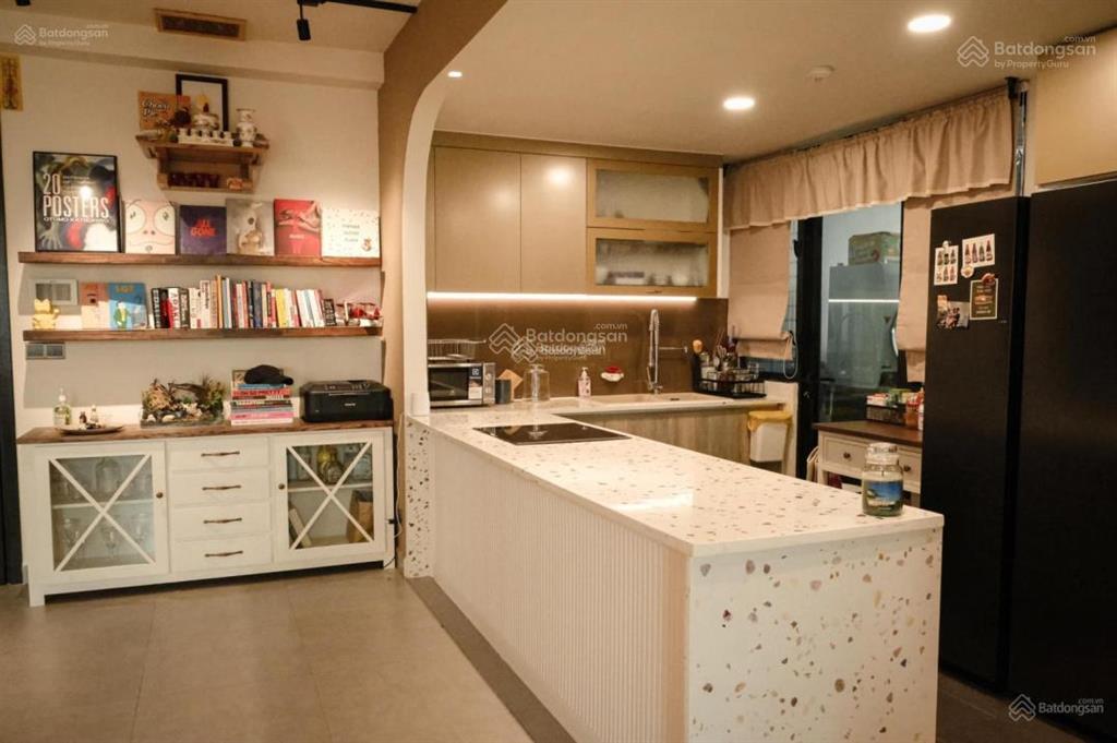 Cho thuê chcc sun grand city 69b thụy khuê, tây hồ, 96m2, 2pn, đủ đồ, tầng cao .  0814 332 ***