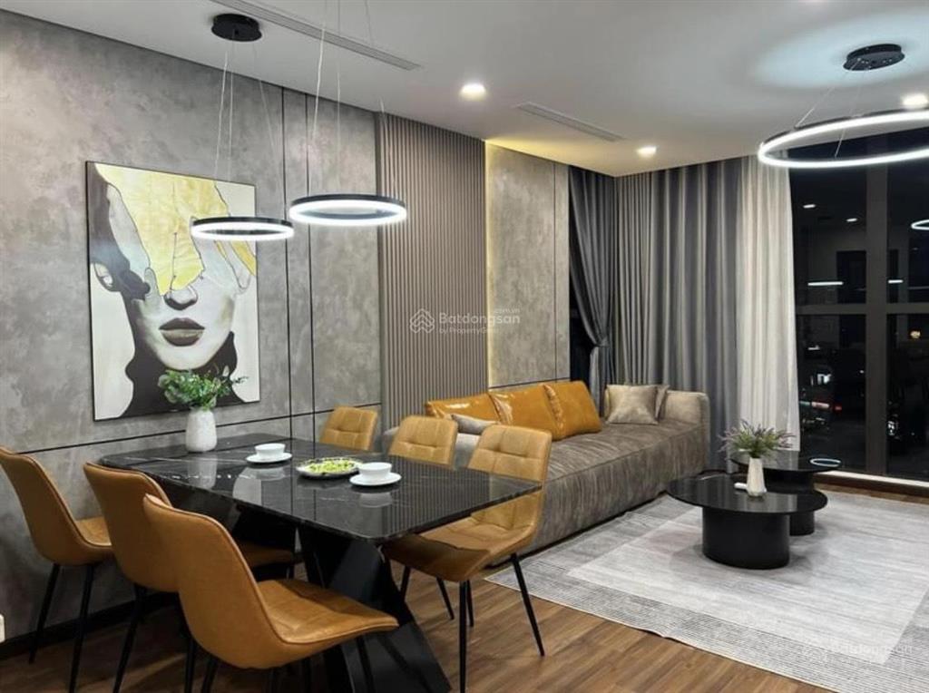 Cần bán gấp căn 3pn, ban công bắc view sông hồng tại dự án aqua central.  0814 332 ***