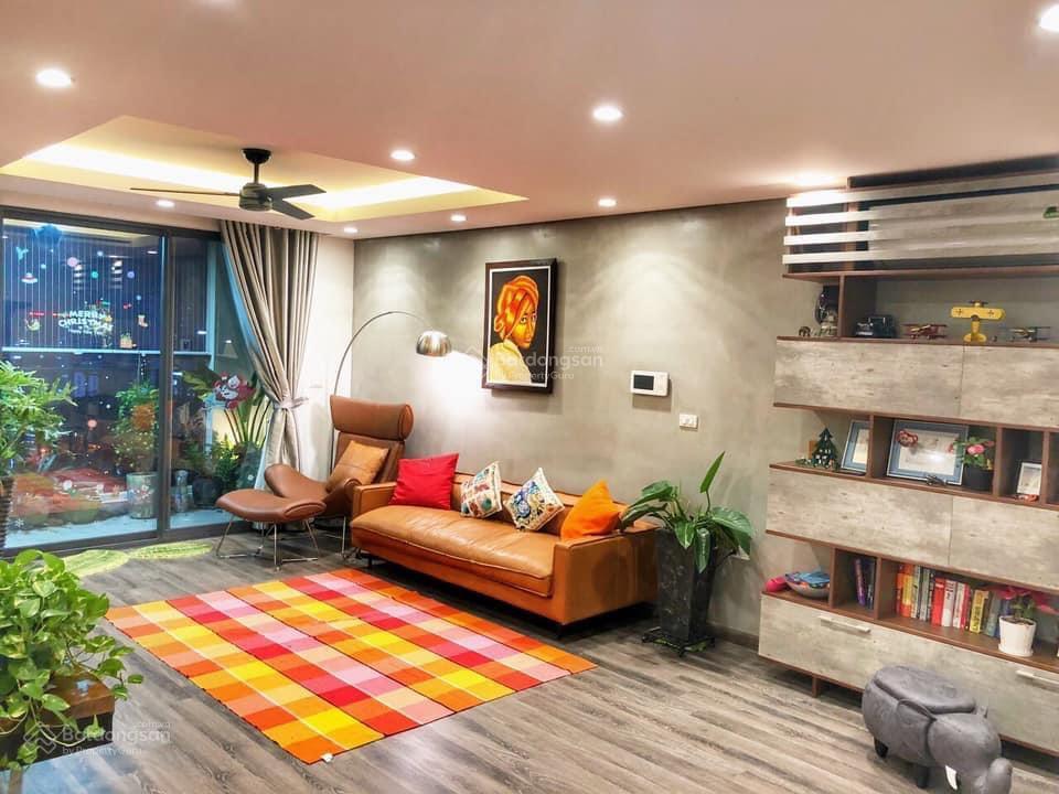 Cần bán gấp căn hộ sun grand city  69b thụy khuê, 57m2, 1pn, tầng cao view hồ tây  0814 332 ***