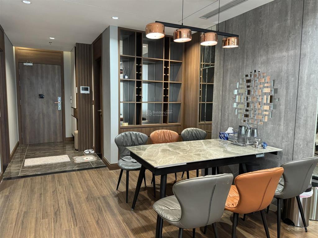 Bán gấp căn hộ chung cư cao cấp the golden armor, 75m2 2pn 2wc, tầng cao, căn thương mại full đồ