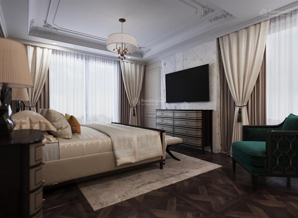 Bán gấp căn hộ chung cư tòa kinh đô, số 93 lò đúc, hai bà trưng, 3 ngủ 185m2 full đồ  0814 332 ***