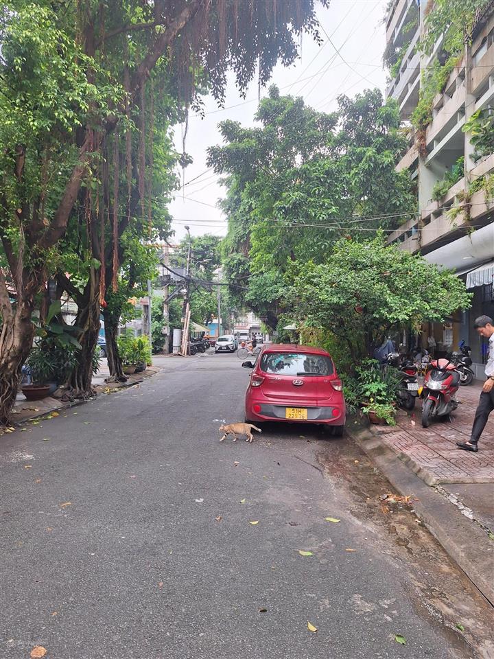Mặt tiền bàu cát 3, gần ngã tư nguyễn hồng đào. chưa tới 13 tỷ