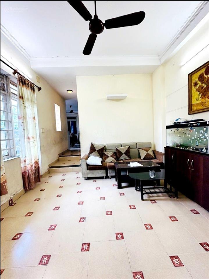 Nhà bán trương công định  bàu cát  tân bình