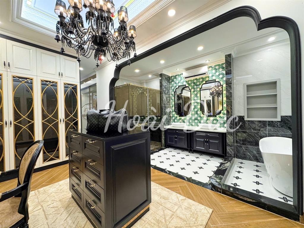 Siêu phẩm 6 tầng thang máy  nhà phố tân cổ điển mặt tiền đường số chợ tân mỹ, quận 7  cạnh pmh