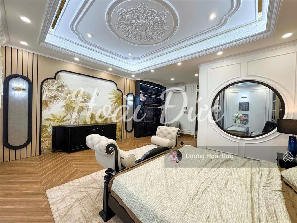 Siêu phẩm 6 tầng thang máy  nhà phố tân cổ điển mặt tiền đường số chợ tân mỹ, quận 7  cạnh pmh