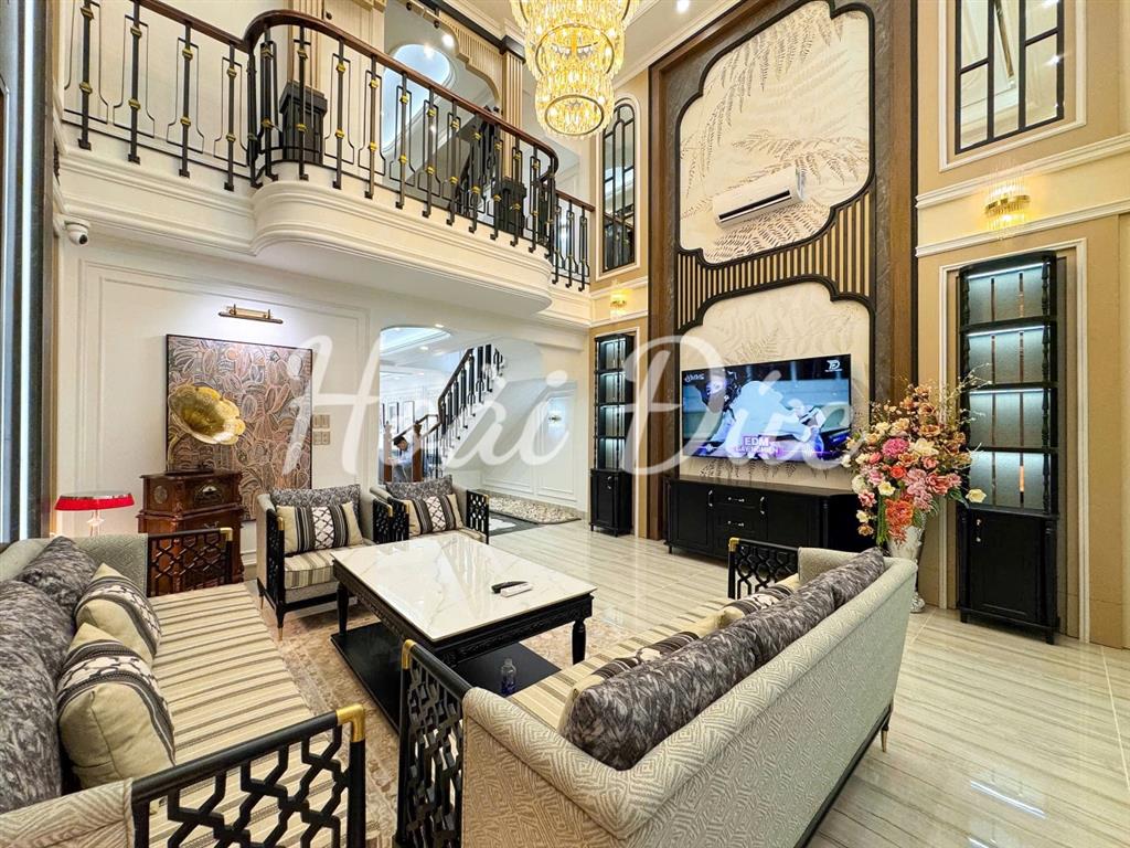 Siêu phẩm 6 tầng thang máy  nhà phố tân cổ điển mặt tiền đường số chợ tân mỹ, quận 7  cạnh pmh