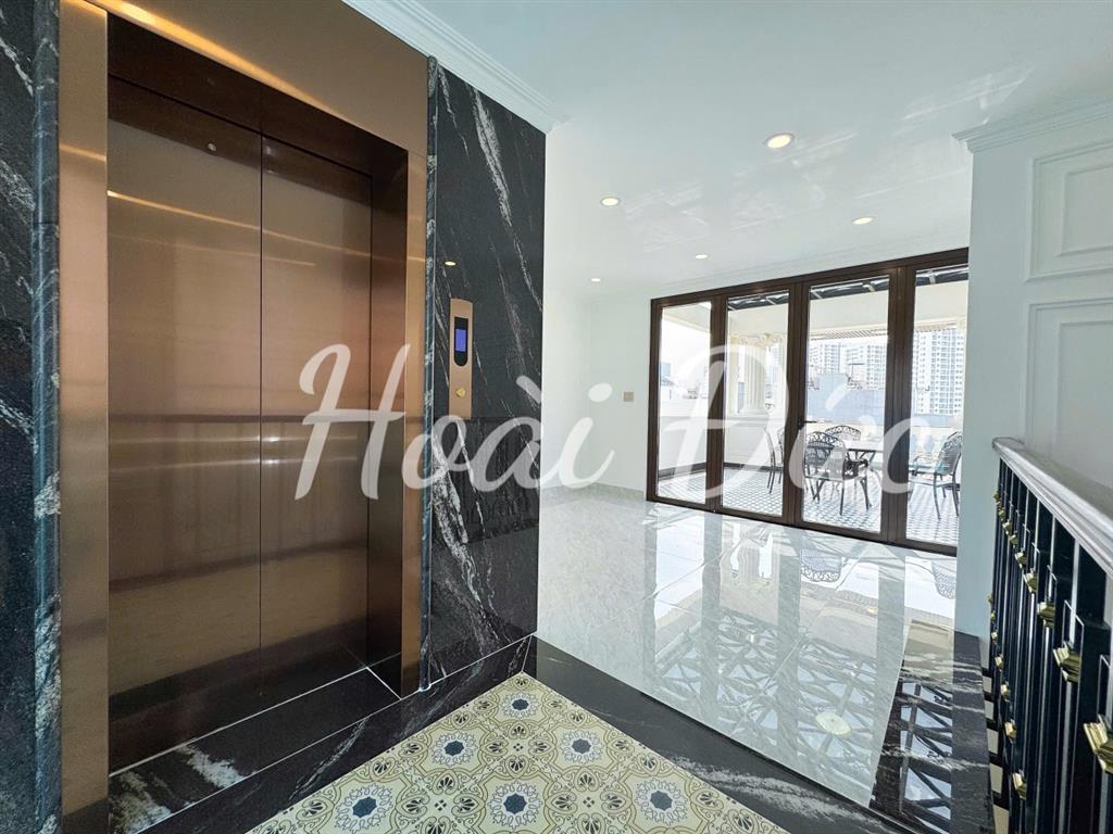 Siêu phẩm 6 tầng thang máy  nhà phố tân cổ điển mặt tiền đường số chợ tân mỹ, quận 7  cạnh pmh
