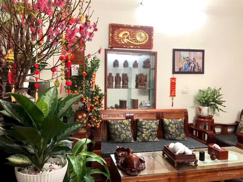 Bán nr 3pn 3wc, 34m2 tại lê đại hành, 10,5 tỷ vnd . lô góc kinh doanh , ô tô
