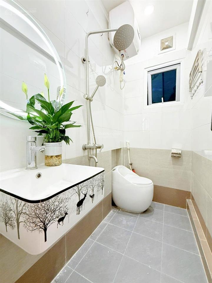 Giảm sốc! trần khát chân 3 thoáng mát phố, trước nhà 3m, 3 ngủ tặng nội thất, quy hoạch ổn định