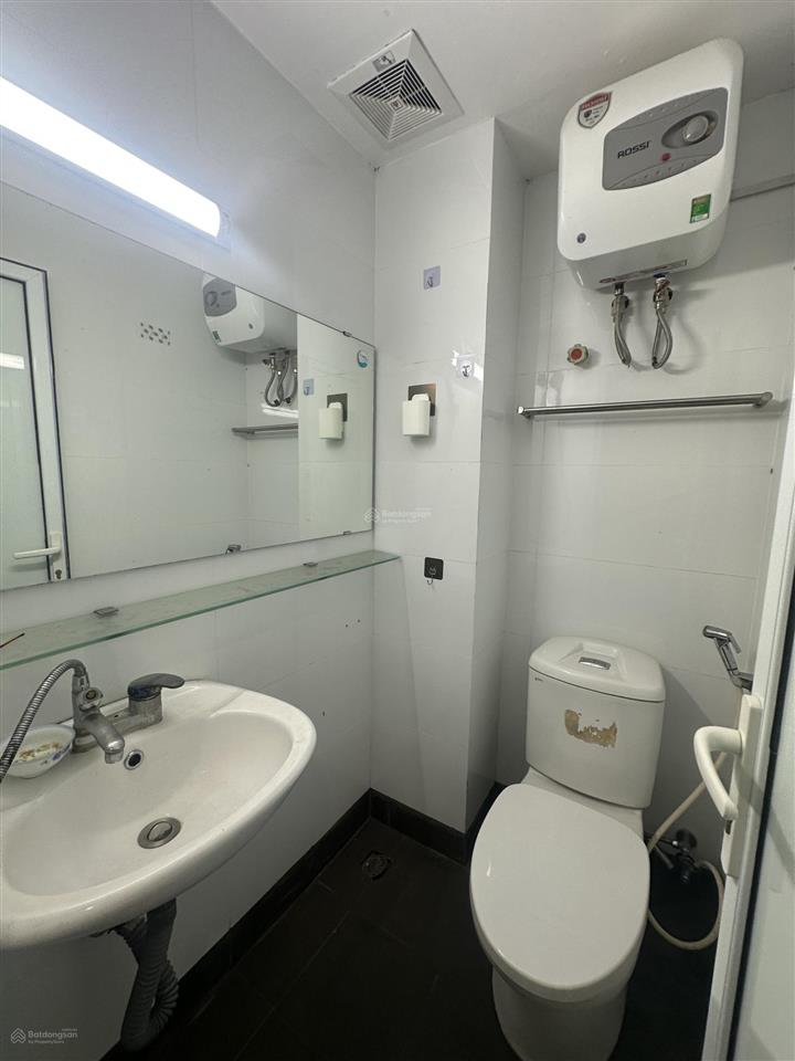 Nhà riêng bạch mai, 30m ra ô tô, 2 thoáng, 32m2 x 5t, full nội thất gần bách kinh xây