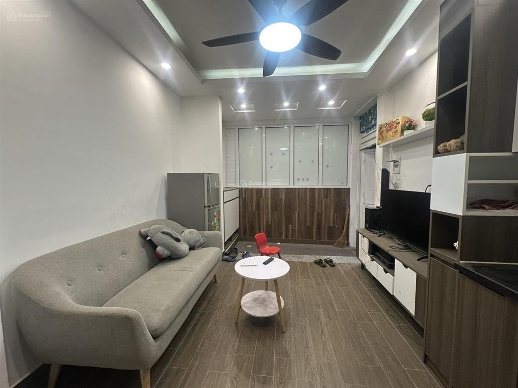 Nhà riêng bạch mai, 30m ra ô tô, 2 thoáng, 32m2 x 5t, full nội thất gần bách kinh xây