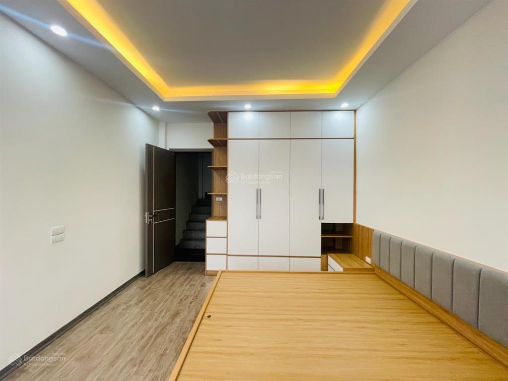 Nguyễn đức cảnh! ngõ trước nhà 3m, 20m ra ô tô tránh, kinh doanh, sđcc, qh ổn định, đủ công năng