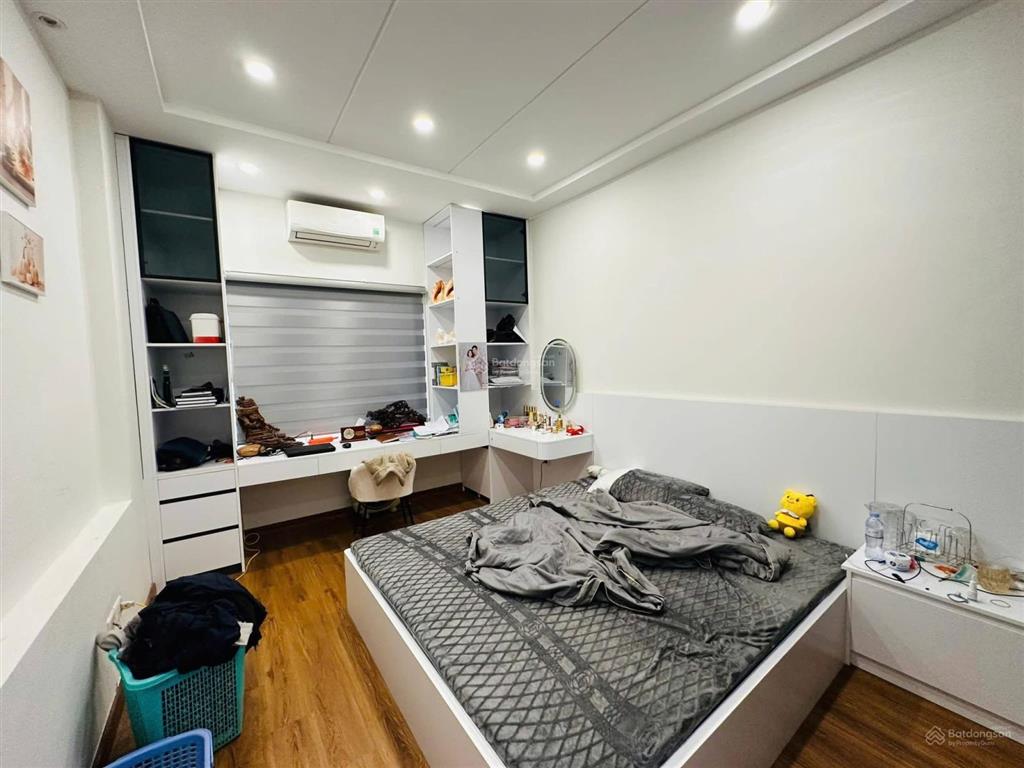 Giảm mạnh! lạc trung, 30m ra ô tô tránh, sân rộng, dân xây, sđcc, qh ổn định, dân trí cao