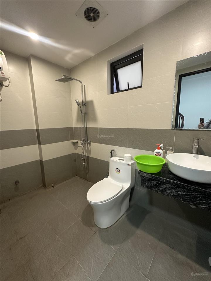 Hoàng mai, ngõ 3 gác tránh, 20m ra ô tô, dân xây chắc chắn, sđcc 45m2, nhiều tiện ích