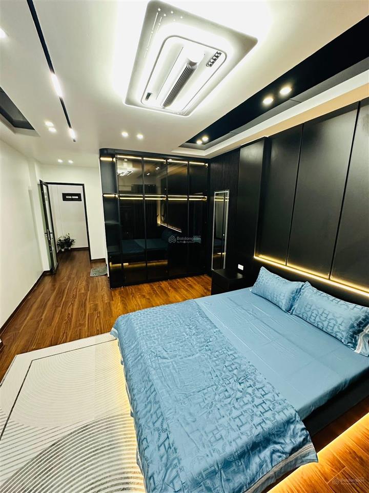 30m ra mặt phố đại la, 2 thoáng trước sau, kinh doanh, xây mới, 5t mt 5m, đủ công năng, k quy hoạch