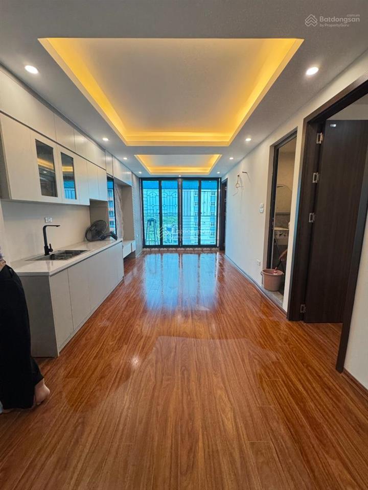 Chung cư đền lừ, view hồ, ban công thoáng, 2 ngủ 2wc, full nội thất, sổ đẹp, 3 bước ra chợ đầu mối