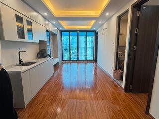 Chung cư đền lừ, view hồ, ban công thoáng, 2 ngủ 2wc, full nội thất, sổ đẹp, 3 bước ra chợ đầu mối