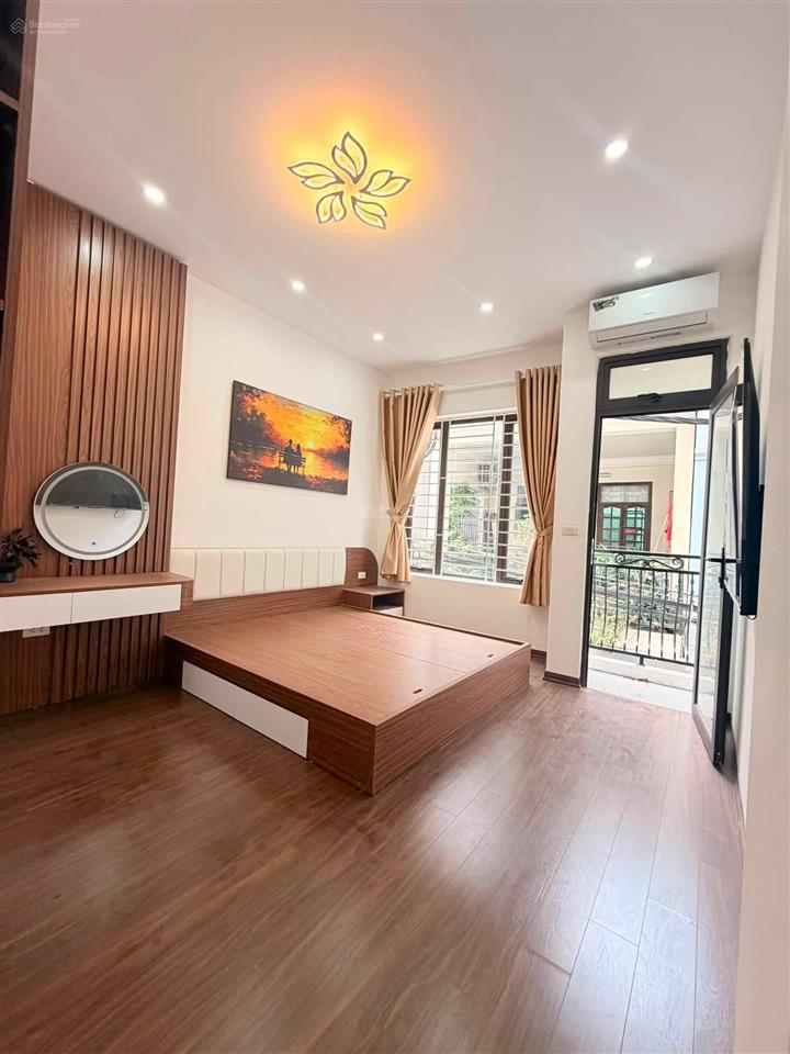 Giảm sâu! nhà kim ngưu, căn góc, kinh doanh, ngõ thông trần khát chân, xây mới 5t, sđcc, ở ngay