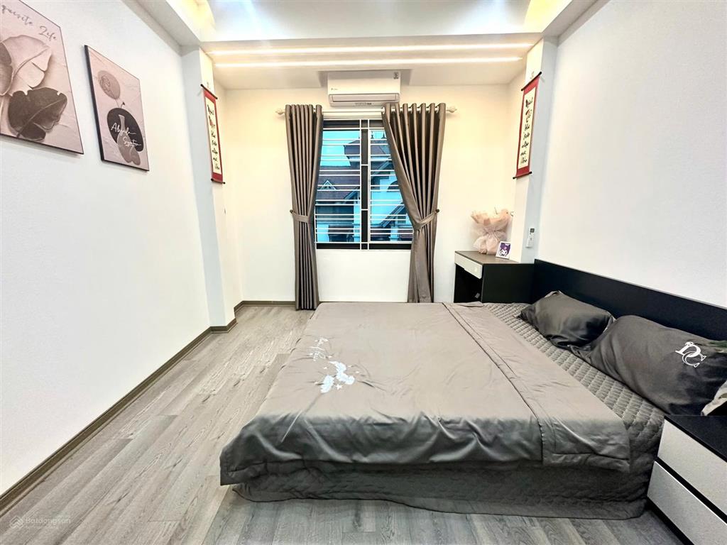 6.450 tỷ nhà minh khai, 2 thoáng, ngõ thông, xây mới 3 ngủ nội thất, sđcc, không quy hoạch