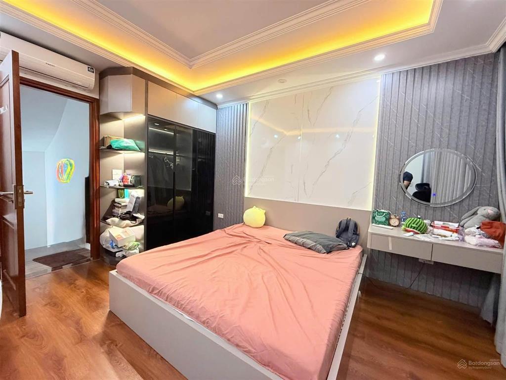 Hơn 6 tỷ minh khai 2 mặt thoáng 5 tầng xây mới full nội thất cao cấp, sđcc, quy hoạch ổn định