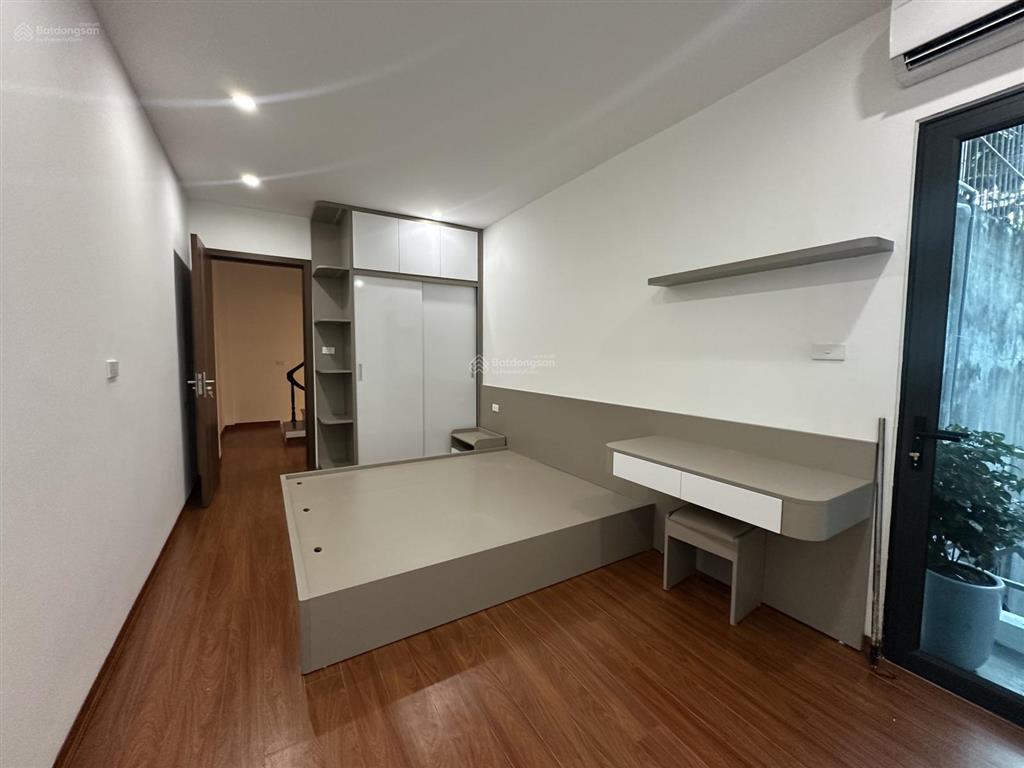Hơn 6 tỷ nhà kim ngưu, ngõ 3 gác thông minh khai, 5 tầng 3 ngủ full nội thất, sổ đẹp, ở ngay