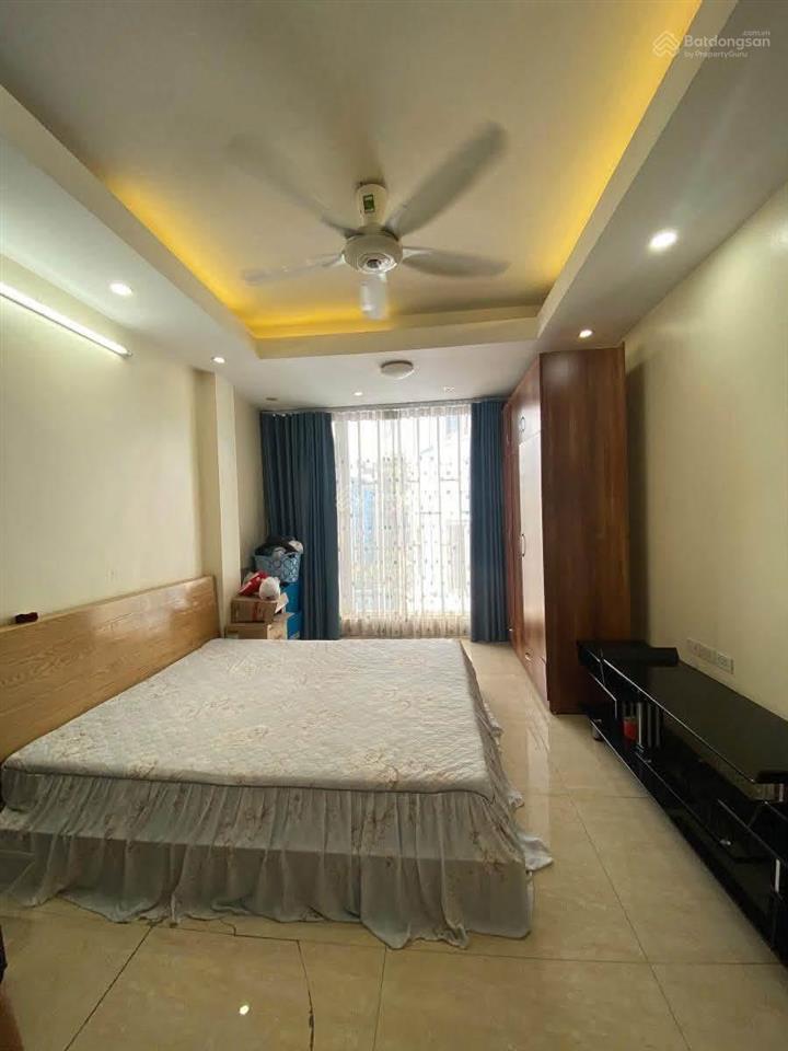 Mặt ngõ bạch mai, lô góc, ô tô đỗ cửa, kinh doanh, dân xây 5 tầng full nội thất, mặt tiền đẹp, sđcc