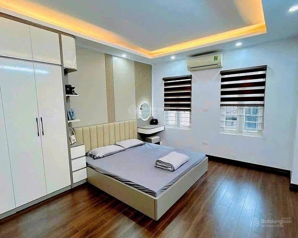 Hơn 5 tỷ nhà kim ngưu, ngõ thông 50m ra ô tô, 35m2 x 5 tầng xây mới, tặng nội thất, sđcc, ko qh