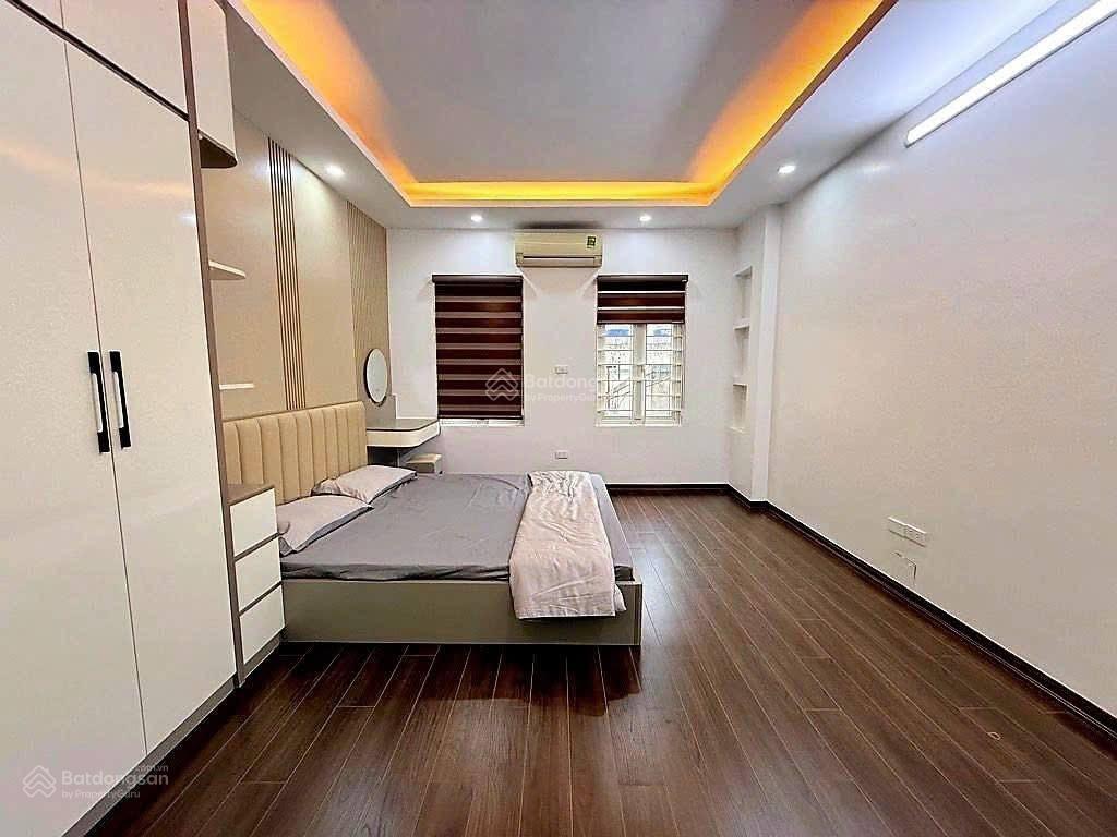 Hơn 5 tỷ nhà kim ngưu, ngõ thông 50m ra ô tô, 35m2 x 5 tầng xây mới, tặng nội thất, sđcc, ko qh