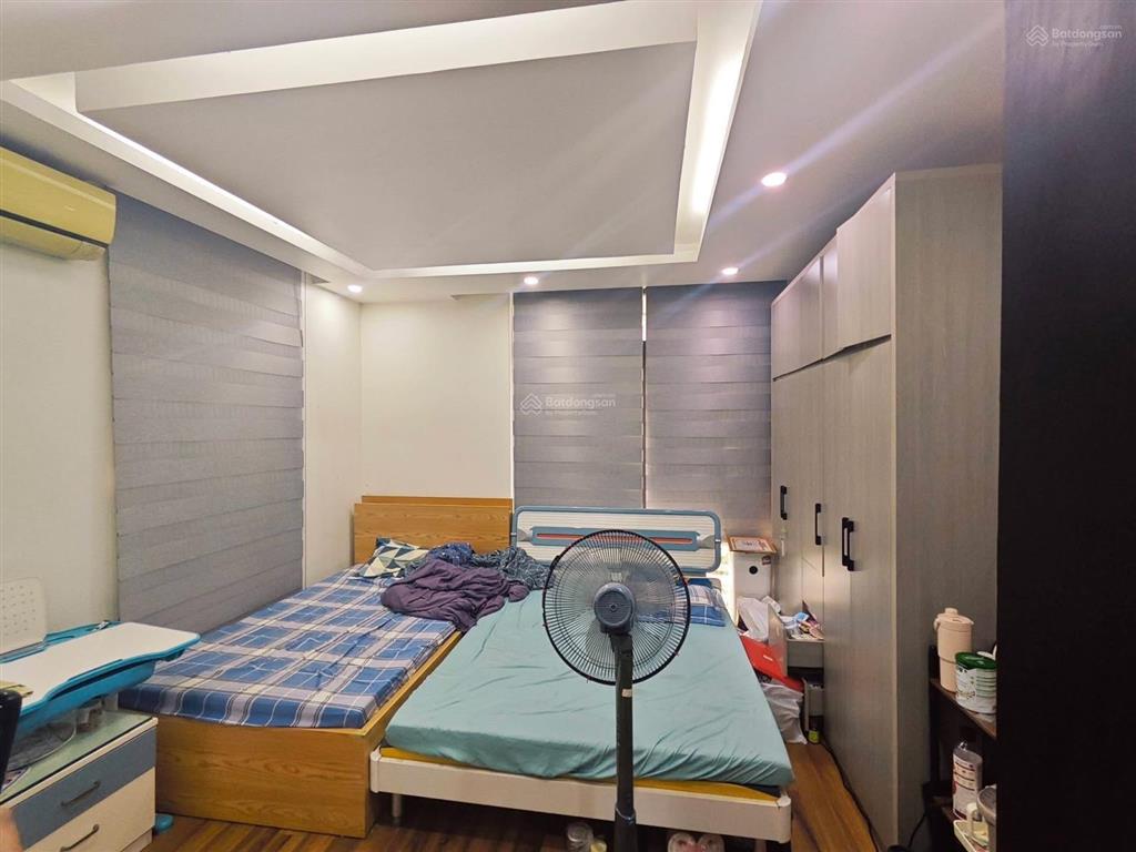 Giảm mạnh! 144tr/m2 nhà minh khai, 10m ra ô tô, ngõ thông kinh doanh, dân xây, mặt tiền 4.2m, sđcc